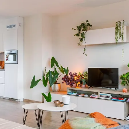 Beautiful And Spacious With Terrace Ostende