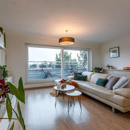Beautiful And Spacious With Terrace Ostende